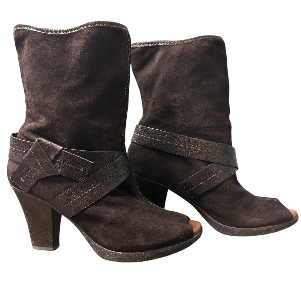 NAYA ARTEMIS Caramel Brown Suede Peep Toe Ankle Pull On Steampunk Boots 9.5